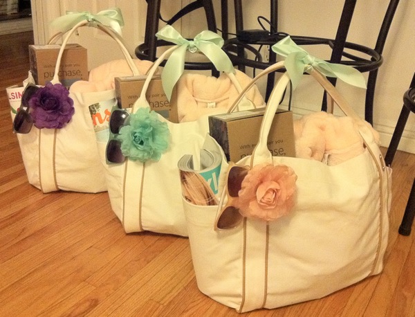 Most of my girls. : r/handbags